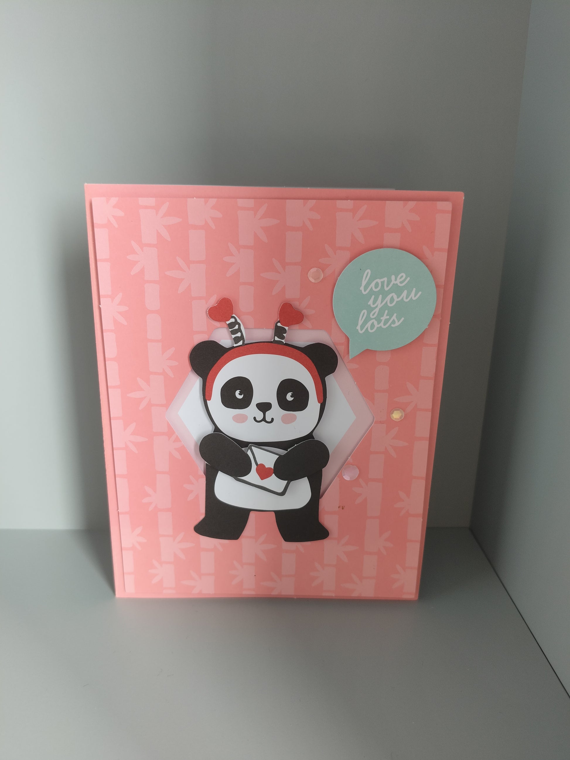 Wenskaart "love you lots"