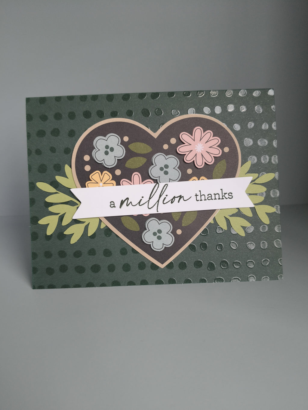 Wenskaart " a million thanks" met witte envelop