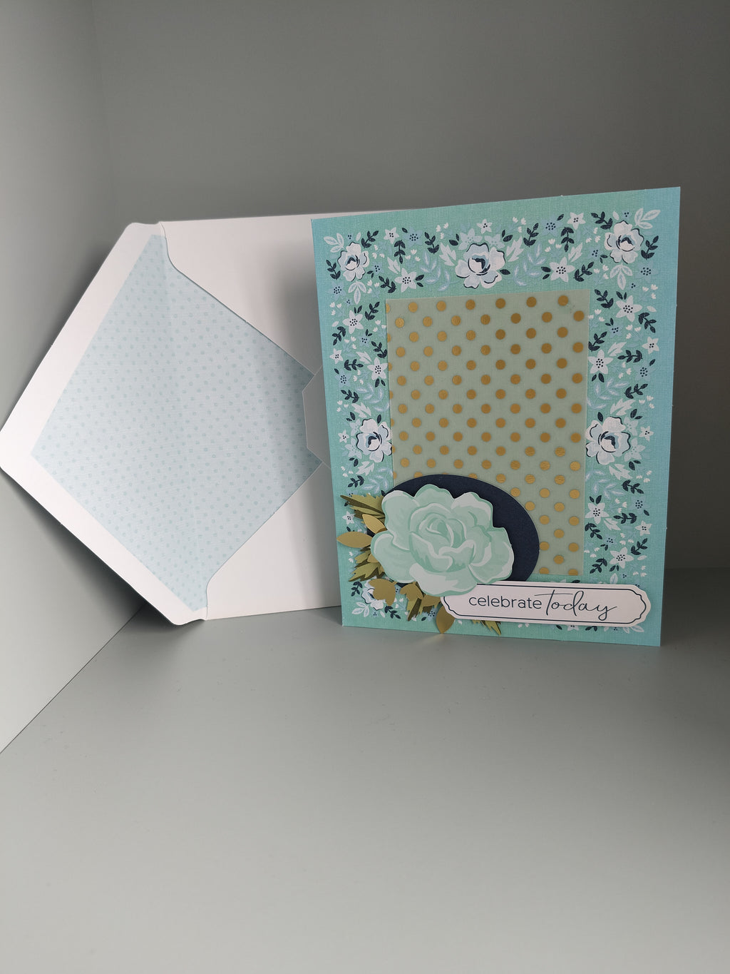 Wenskaart "celebrate today"